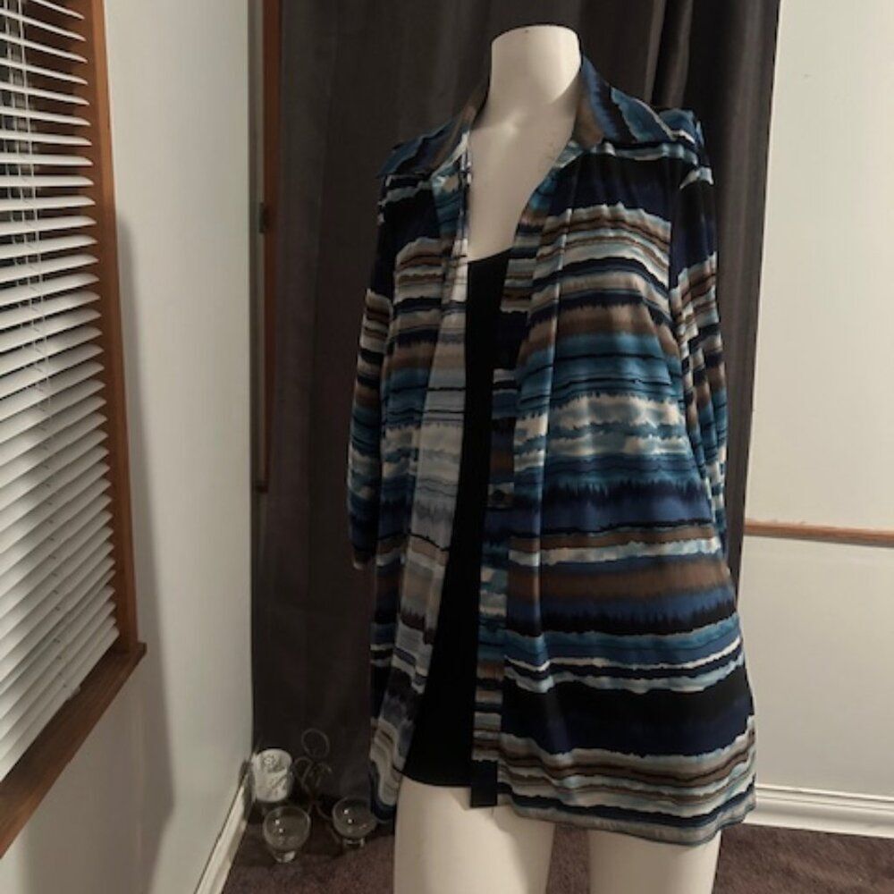 PerSeption Woman stripe Black/Blue /Tan attached cami button-down top, size 3X